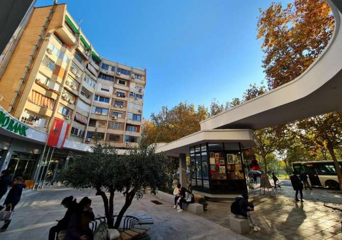 Lokal me qera - 9 katshet