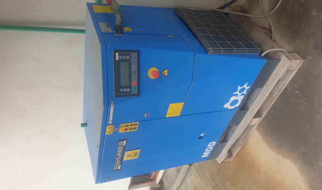 Kompresor 3 kw =1200.00Euro