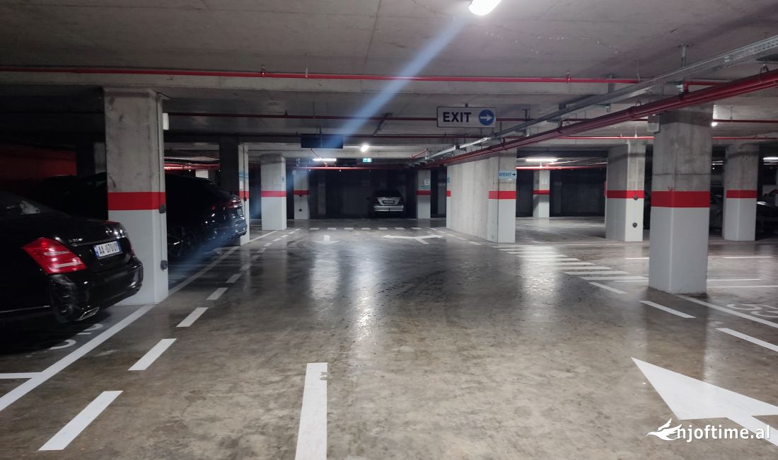 SHITET POST PARKIMI, LAKE VIEW, LIQENI, TIRANE