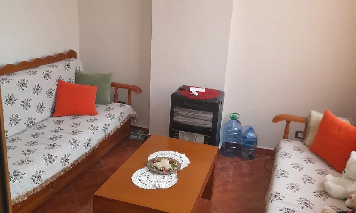 Shtepi me qera Apartament ne Tirane, 1+1, Mobilimi E mobiluar, Pagesa 34,000  Leke.
