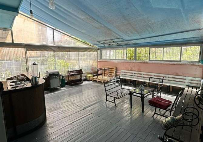 Ambient biznesi me qera 1+1 ne Tirane - 1,300 Euro