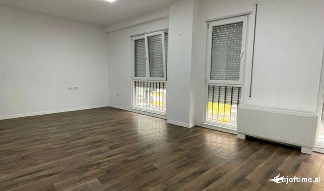 JEPET APARTAMENT ME QERA TEK KOMUNA E PARISIT!!