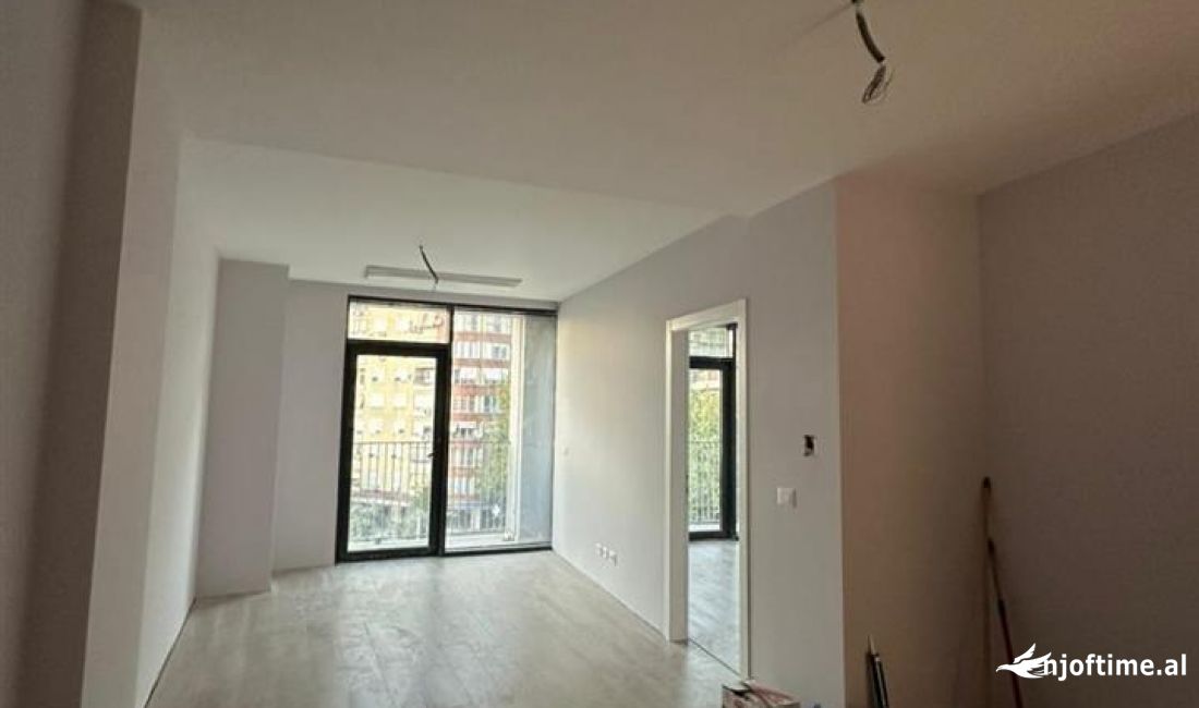 JEPET APARTAMENT 1+1 ME QERA TEK LAKE VIEW RESIDENCE