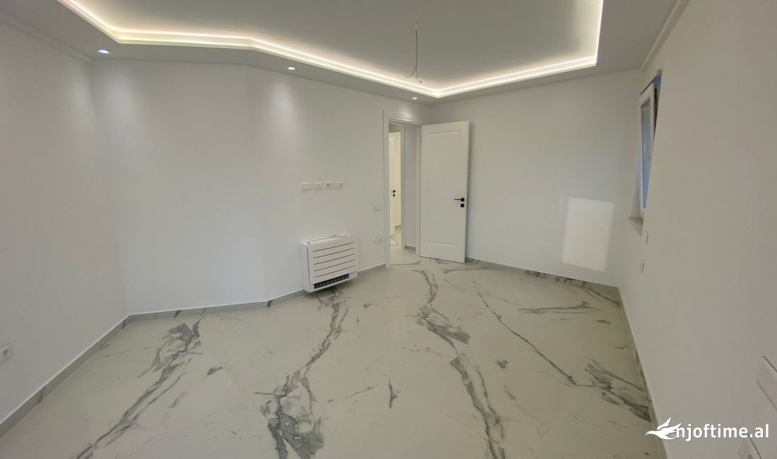 Ambient biznesi me qera, Mine Peza 📍