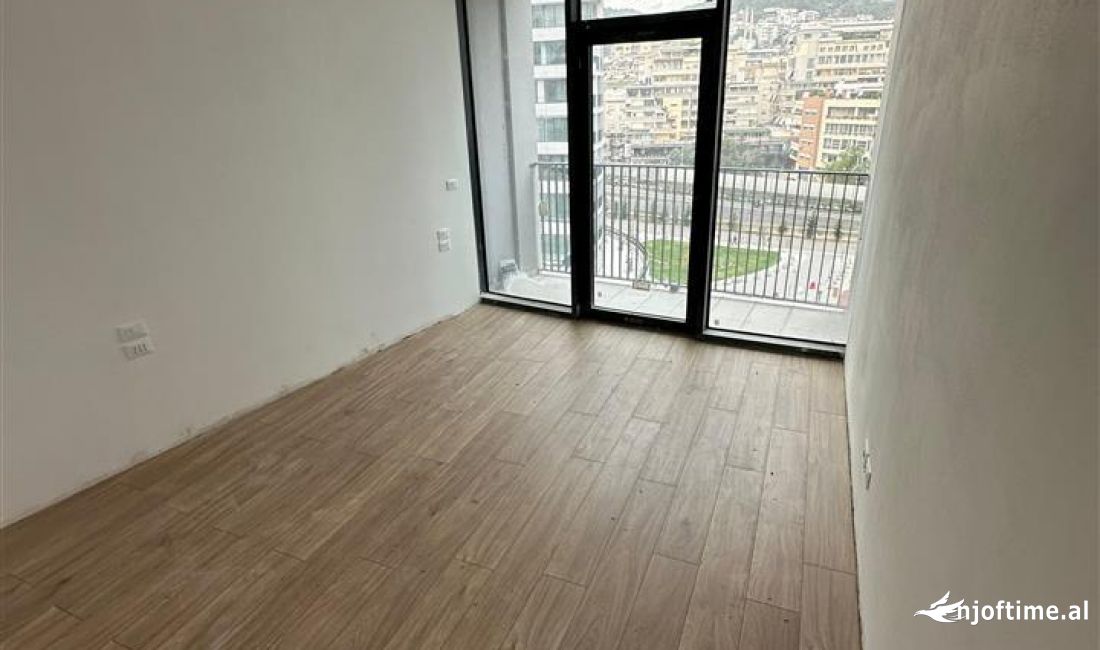 Apartament 1+1 me qira per biznes tek lake view tek Liqeni