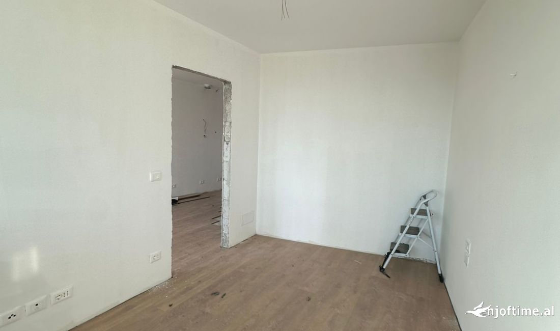 Ambient zyre me qira tek Lake View Residence 📍