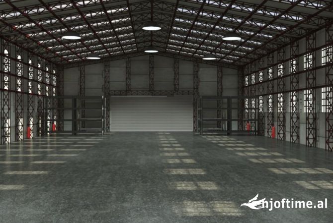 Ambiente Commerciale in Affitto 6+1 a Tirana - 3,200 Euro