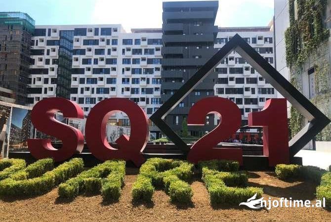 Ambiente Commerciale in Affitto 1+1 a Tirana - 1,700 Euro