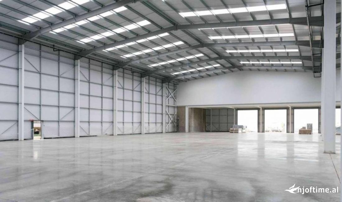 Jepet me qira kapanon i Ri ne Prush  1700m2