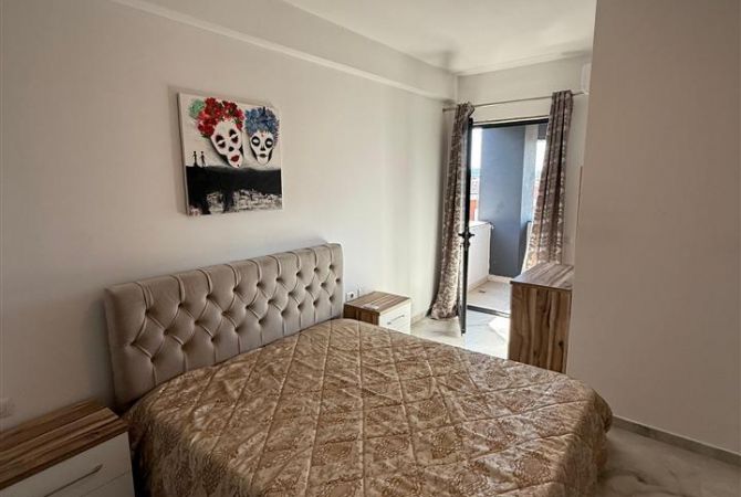 Shtepi me qera Apartament ne Tirane, 2+1, Mobilimi E mobiluar, Pagesa 650  Euro.