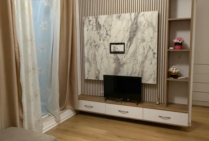 Shtepi me qera Apartament ne Tirane, 1+1, Mobilimi E mobiluar, Pagesa 400  Euro.