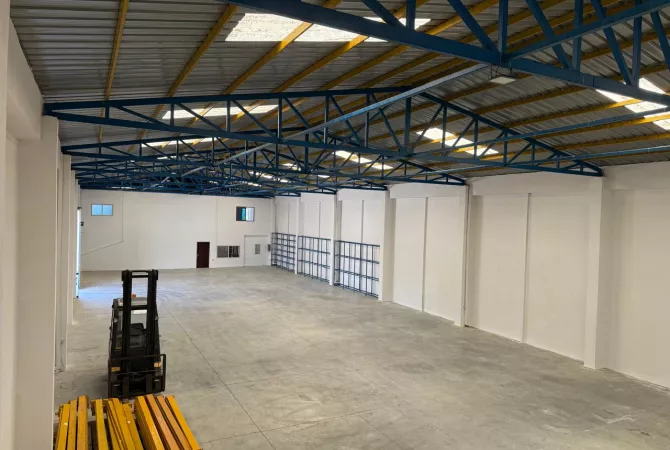 PRUSH KAPANON ME QIRA