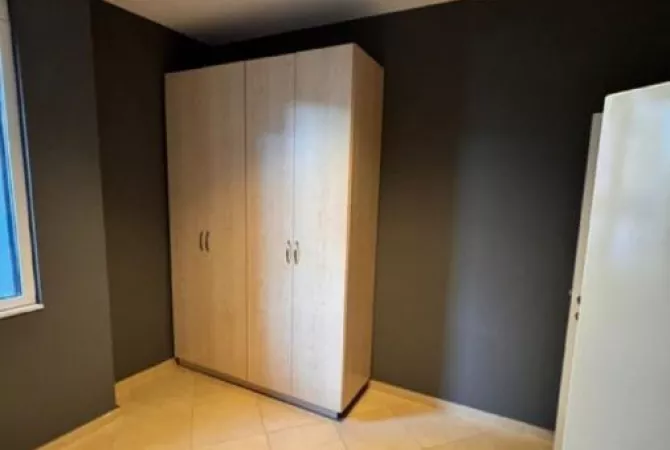 Business Property for Rent 3+1 in Tirana - 850 Euro