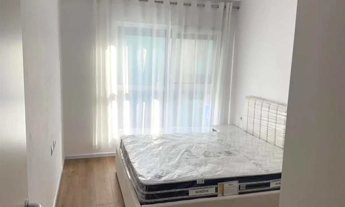 Shtepi me qera Apartament ne Tirane, 1+1, Mobilimi E mobiluar, Pagesa 45,000  Leke.