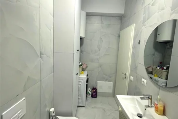 Shtepi me qera Apartament ne Tirane, 1+1, Mobilimi E mobiluar, Pagesa 45,000  Leke.