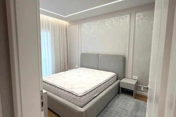 Appartamento in vendita a Tirana 1+1, Arredato