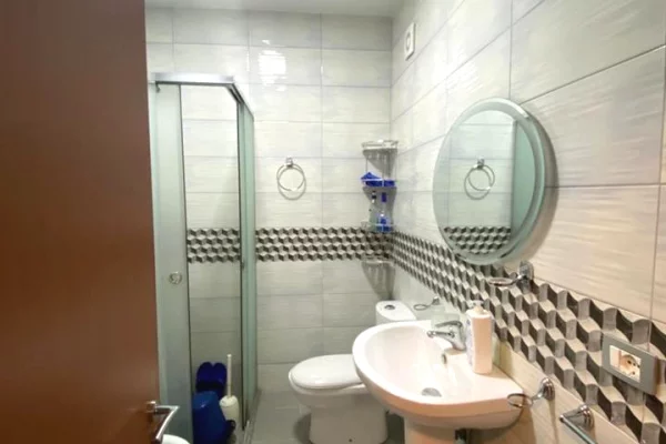 House for Rent 1+1 in Tirana - 40,000 Leke