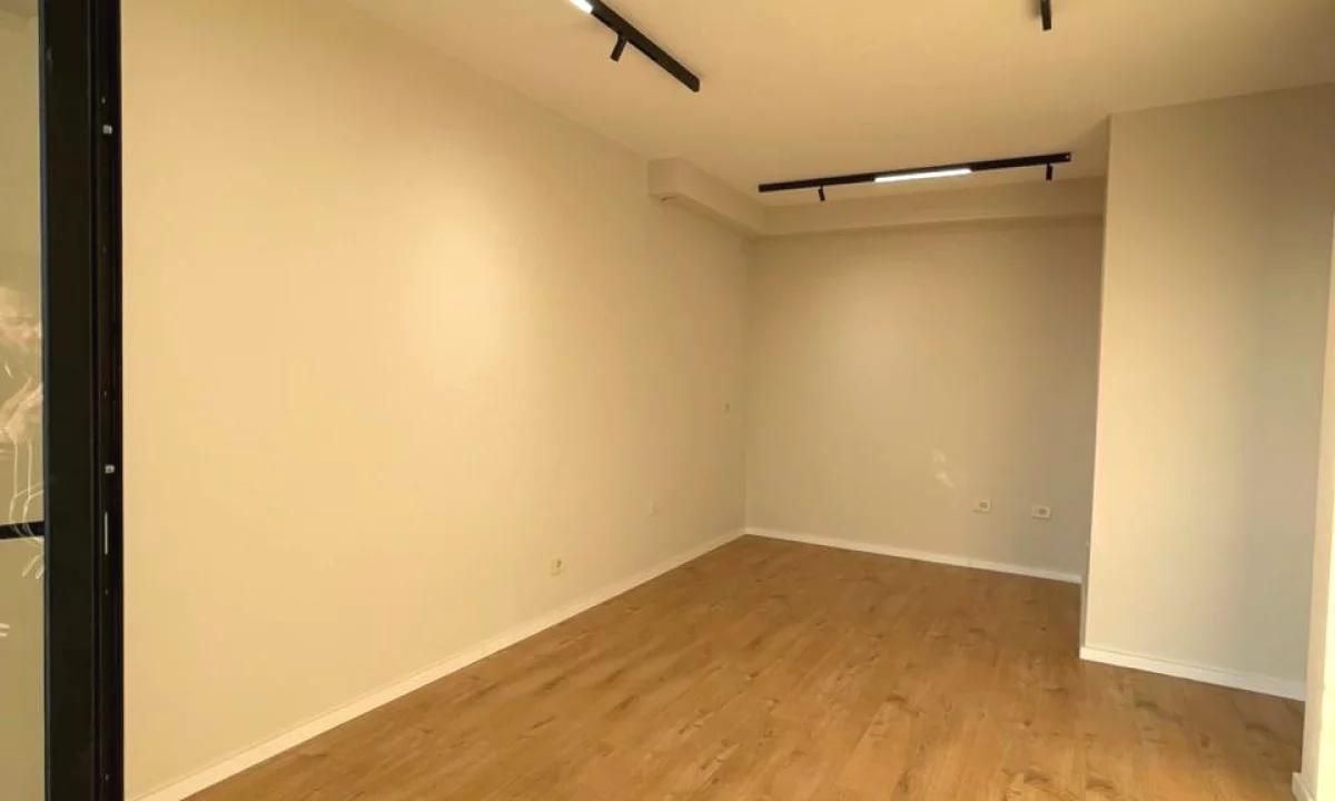 ZYRE ME QIRA TE TIRANA GOLDEN TOWER, RRUGA MINE PEZA 