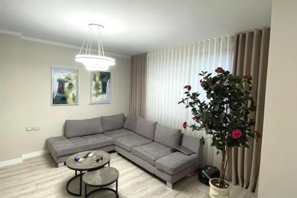House for Rent 1+1 in Tirana - 899 Euro
