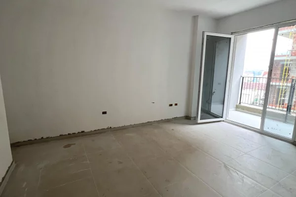 Shtepi ne shitje 1+1 ne Tirane - 67,000 Euro