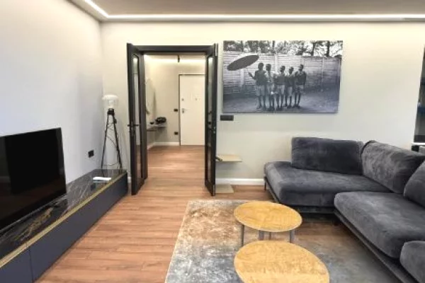 APARTAMENT NE SHITJE 3+1+3+2 POSTE PARKIME TE REZIDENCA LONG HILL 