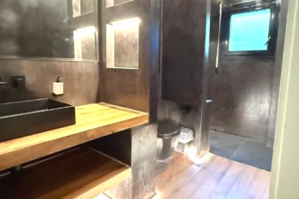 Appartamento in vendita a Tirana 3+1, Arredato