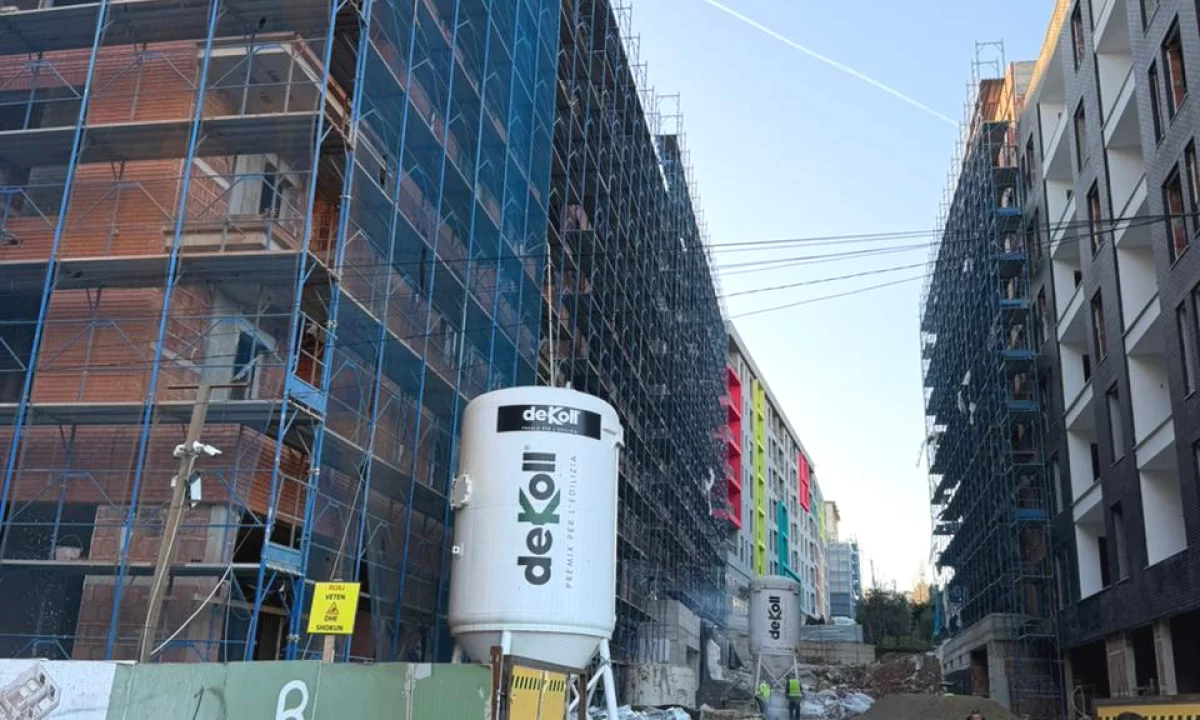 Appartamento in vendita a Tirana 2+1, Vuoto