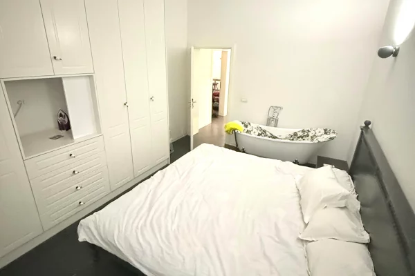 Casa privata/Indipendente in affitto a Tirana 2+1, Arredato