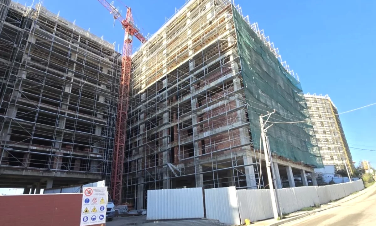 Appartamento in vendita a Tirana 1+1, Vuoto