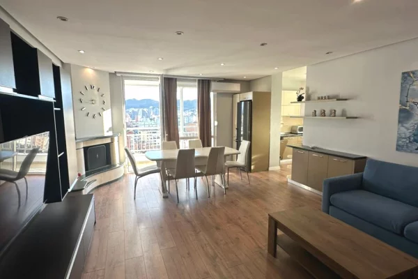 Casa in affitto 2+1 a Tirana - 1,000 Euro