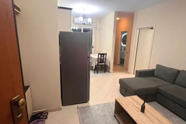 Apartament ne shitje 1+1 te Liqeni Thate 