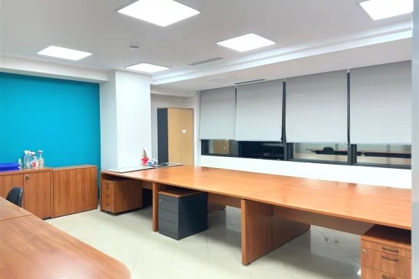 Ambient biznesi me qira te Kullat Binjake 