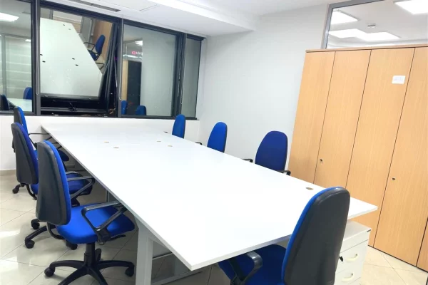 Ambient biznesi me qira te Kullat Binjake 