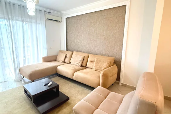 Apartament me qira 1+1 te Liqeni Thate 