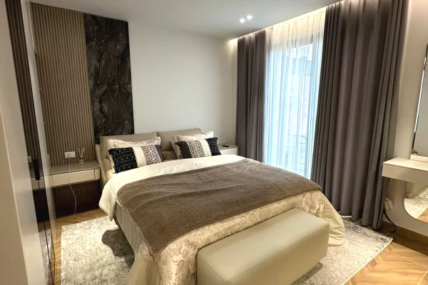 Shtepi me qera Vila Luksoze ne Tirane, 4+1, Mobilimi E mobiluar, Pagesa 3,800  Euro.