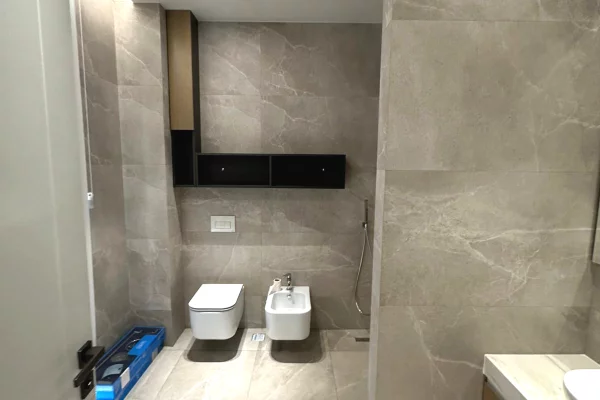 Shtepi me qera Vila Luksoze ne Tirane, 4+1, Mobilimi E mobiluar, Pagesa 3,800  Euro.