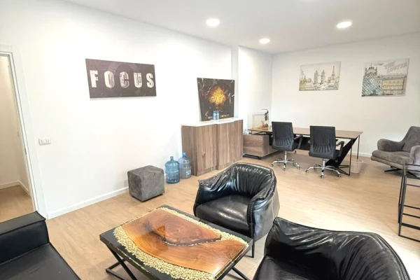 AMBIENT BIZNESI ME QIRA TE KOMPLEKSI DELIJORGJI 