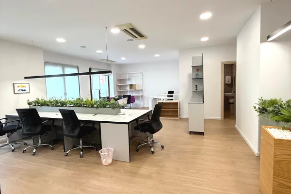 Ambient per zyra me qira Te Delijorgji 