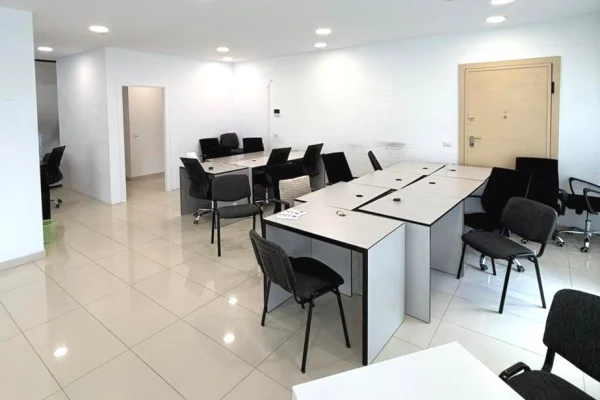 AMBIENT PER ZYRE ME QIRA TE DELIJORGJI 