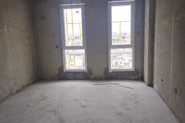 Shtepi ne shitje Apartament ne Tirane, 2+1, Mobilimi Bosh, pa mobiluar, Pagesa 104,652  Euro.