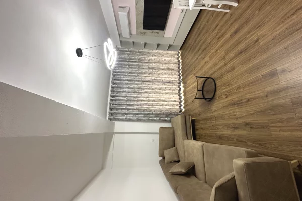 Shtepi me qera Apartament ne Tirane, 1+1, Mobilimi E mobiluar, Pagesa 70,000  Leke.