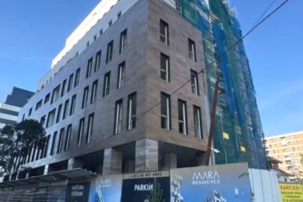 Shtepi ne shitje Apartament ne Tirane, 2+1, Mobilimi Bosh, pa mobiluar, Pagesa 209,800  Euro.