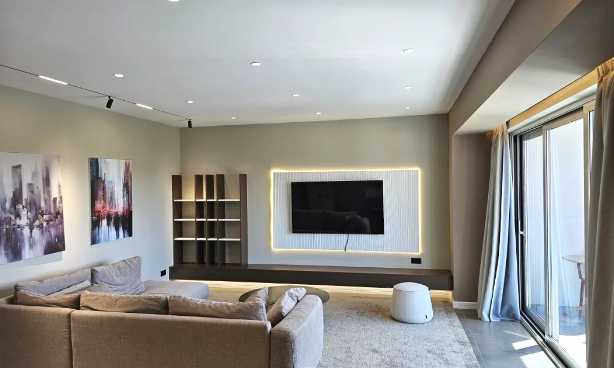 Shtepi me qera Apartament ne Tirane, 2+1, Mobilimi E mobiluar, Pagesa 250,000  Leke.