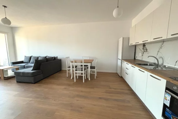 Shtepi me qera Apartament ne Tirane, 2+1, Mobilimi E mobiluar, Pagesa 90,000  Leke.