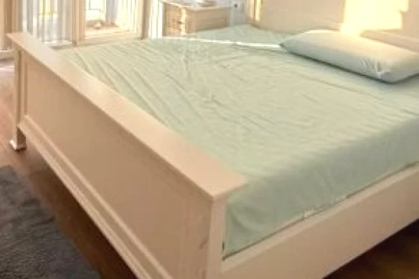 APARTAMENT NE SHITJE 2+1+2 ME BALLKON RRETHUES RRUGA E DIBRES 