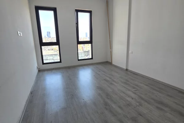 Ambient zyre me qira te Square 21 