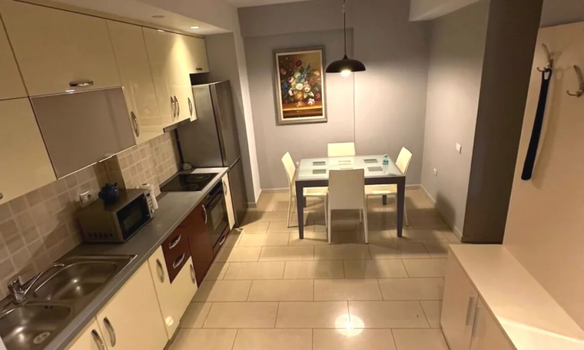 House for Rent Apartment in Tirana, 2+1, Furniture Furnished, Payment 75,000  Leke.