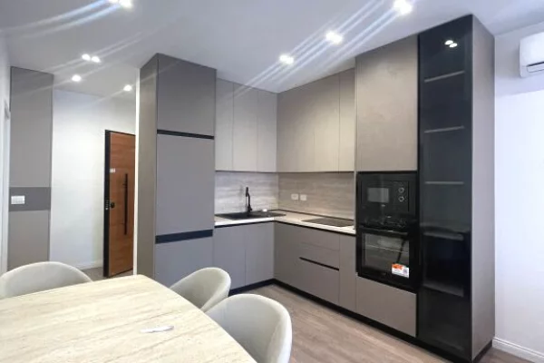 House for Rent Apartment in Tirana, 2+1, Furniture Furnished, Payment 90,000  Leke.