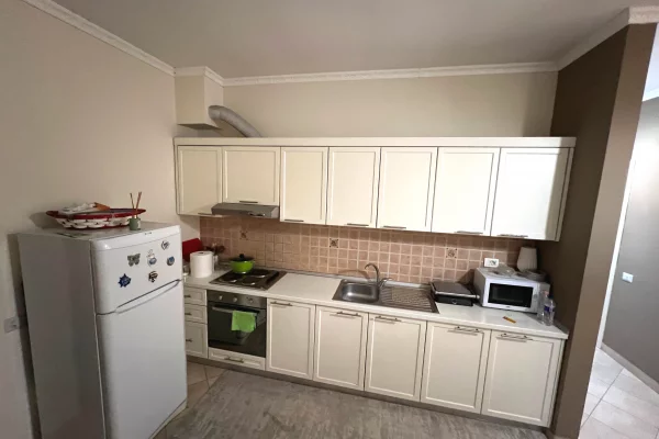 House for Rent Apartment in Tirana, 2+1, Furniture Furnished, Payment 800  Euro.