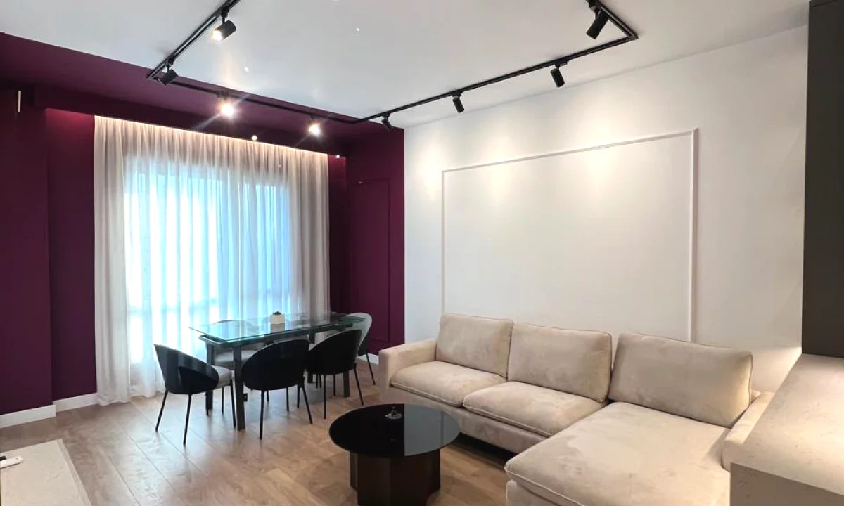 Shtepi me qera Apartament ne Tirane, 2+1, Mobilimi E mobiluar, Pagesa 100,000  Leke.
